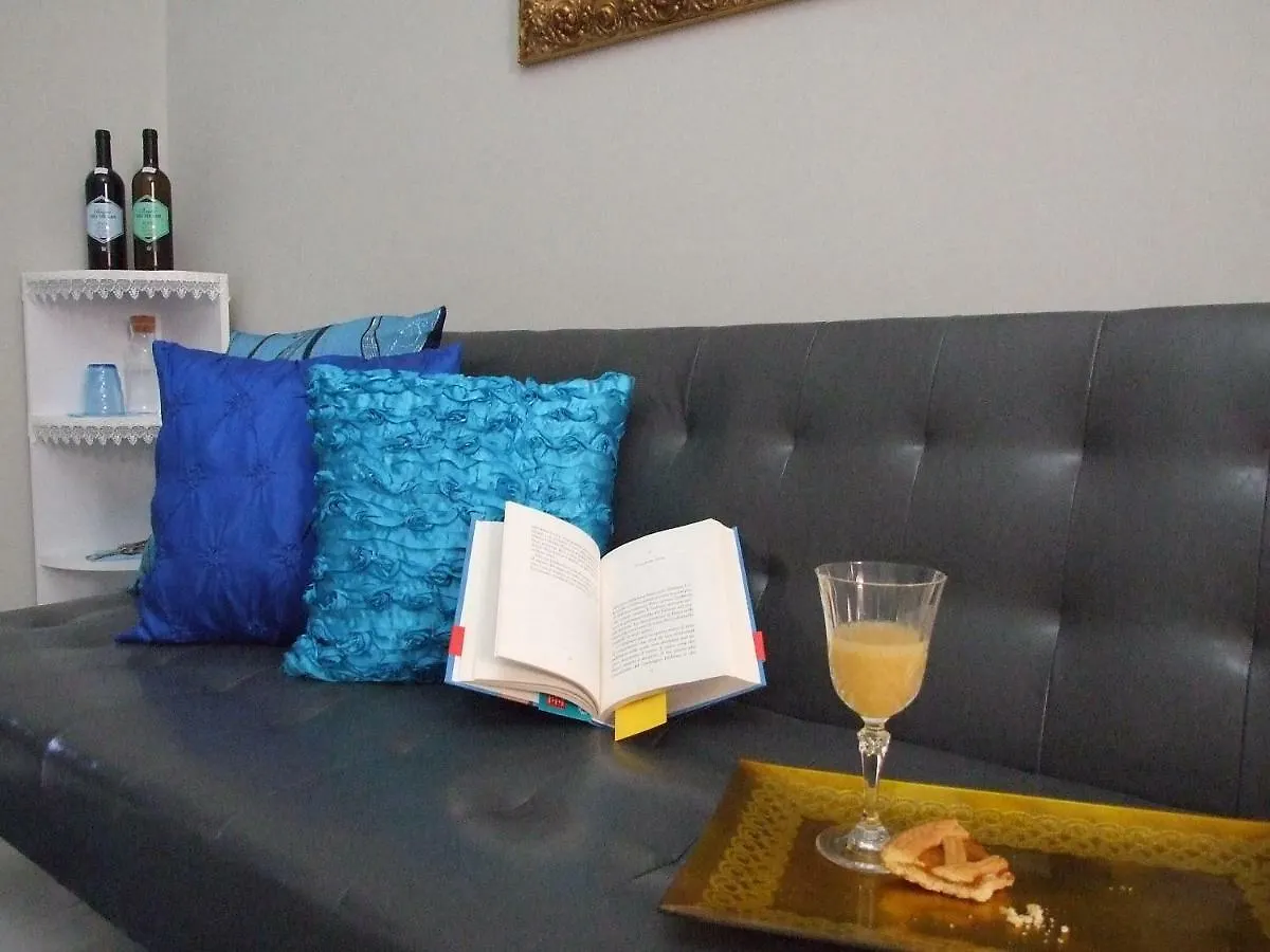 ** Gasthof Akemi House Luxury Accomodation Catania Italien