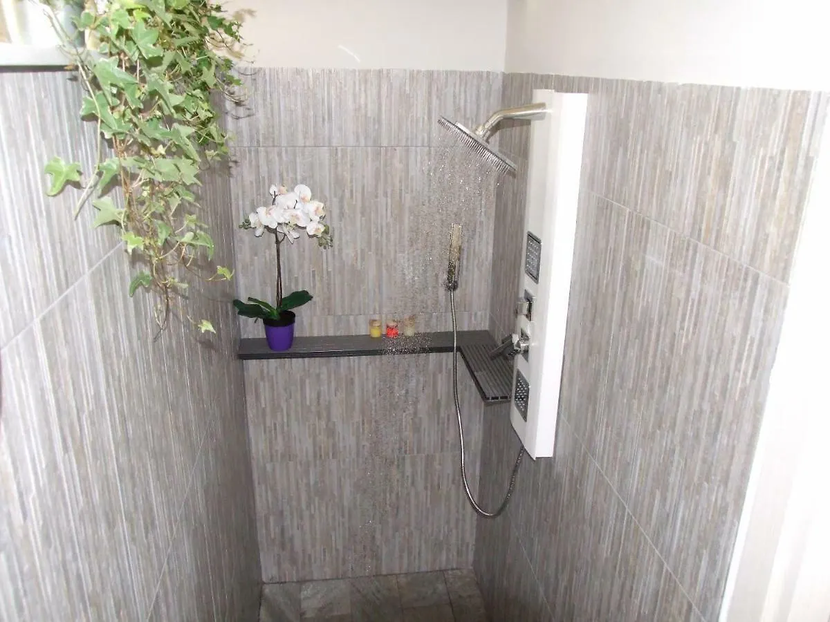 Akemi House Luxury Accomodation Catania Gasthof